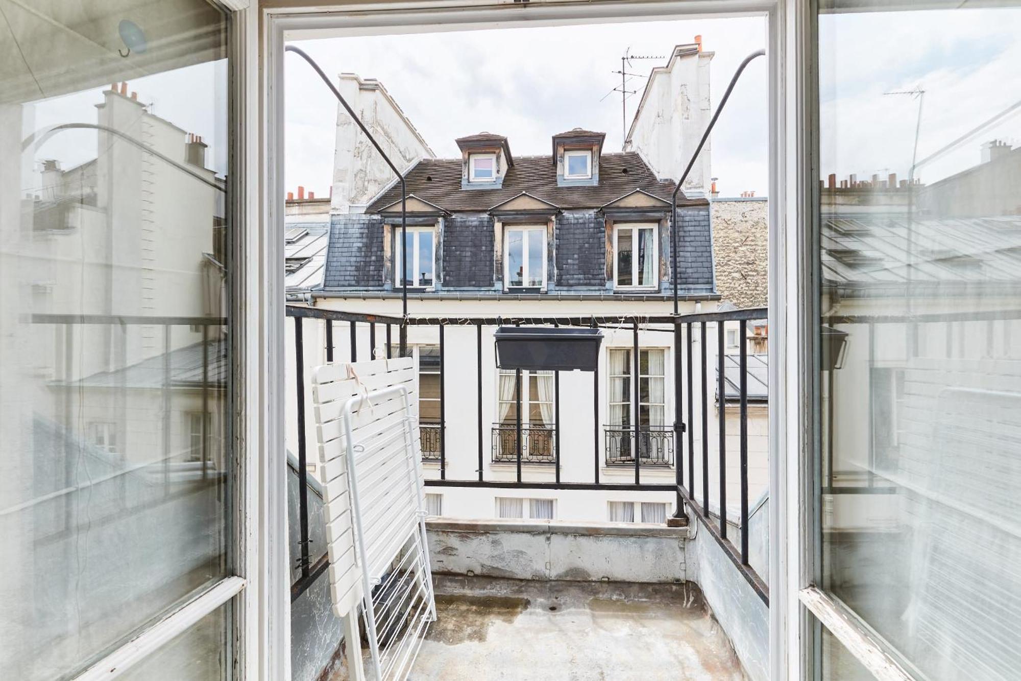 Place Des Vosges - 1br With Balcony - Cityapartmentstay Appartamento Parigi